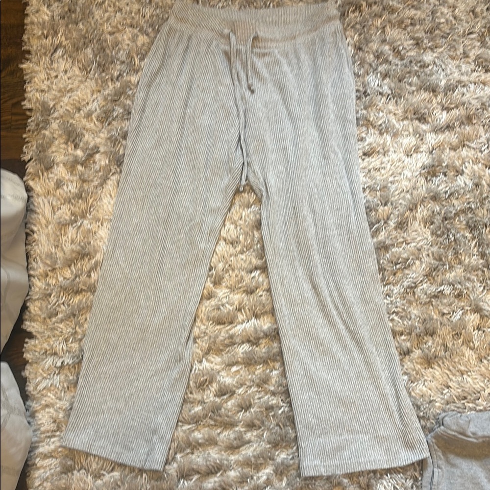 Gray Ribbed Women's Joggers